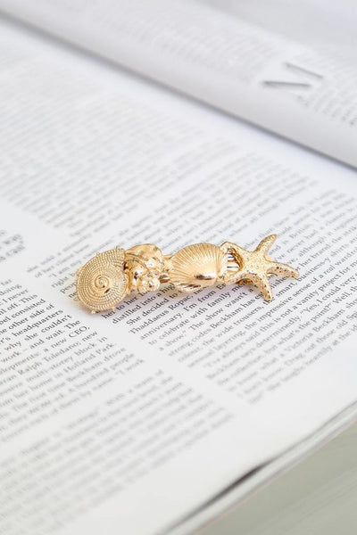 Painted Conch Hair Clip Gold | Hello Molly USA